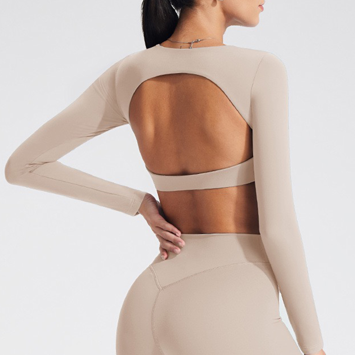 Women's long-sleeved yoga top  - Fitness & Nutrition Lab Zapopan avaliação e preço